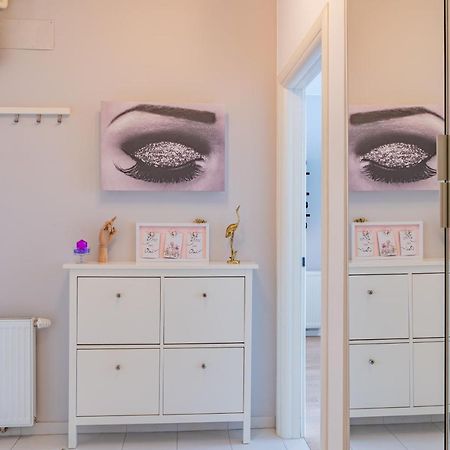 Flexible Selfcheckins 23 - Zagreb - Garage - Electric Vehicle Ccharger - Loggia - New - Luxury Apartment ภายนอก รูปภาพ